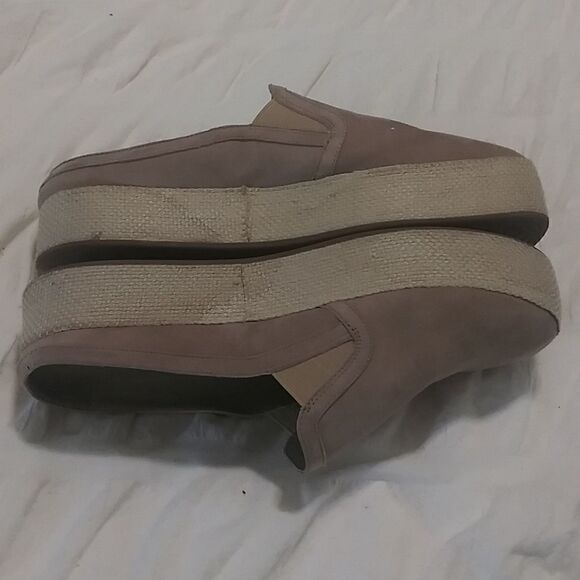 Vinceācamutoā
twineĀ wrappedāsuedeāslip-ons - Picture 4 of 8